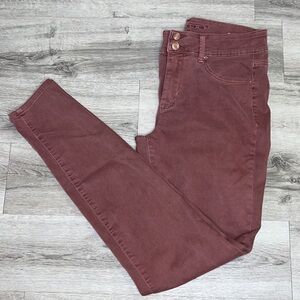 Maurice’s High Rise Stretch Tall Double Button Jegging Sz.Med X-Long